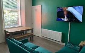 Woodvale Flat, Renton, Loch Lomond